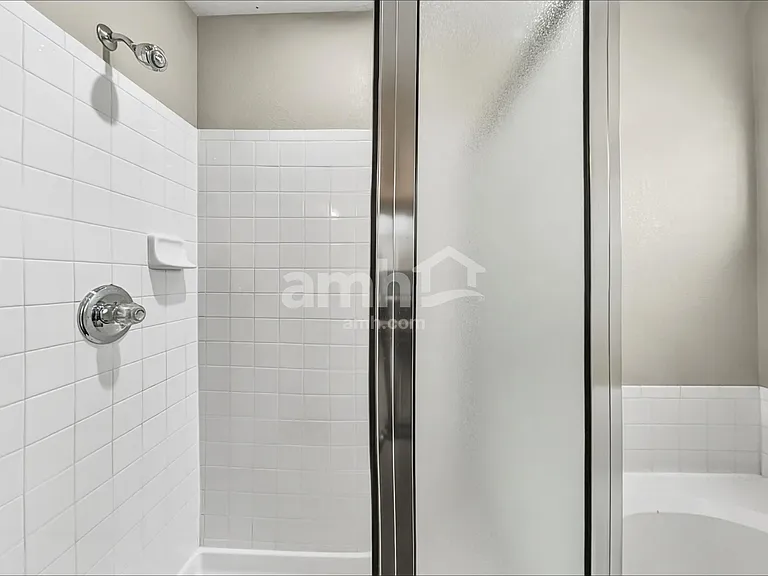 18504 E Bethany Pl — Photo 11