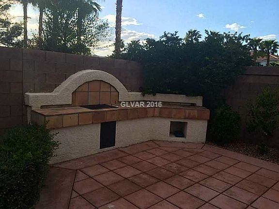 2nd image of 6624 Coronado Crest Ave