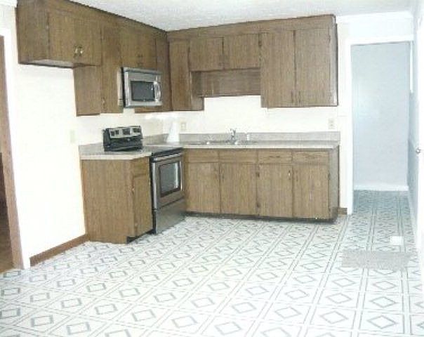 2nd image of 3005 Byrd Ave