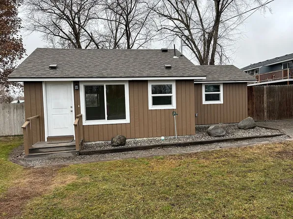 100 SW 12th St, Hermiston, OR 97838