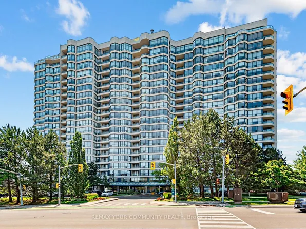 1 Clark Ave #612, Vaughan, ON L4J 7Y6