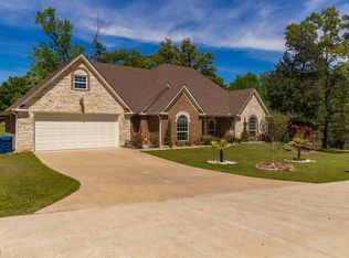 131 Nelda Ln, White Oak, TX 75693