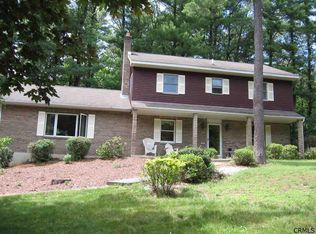 16 Eagle Trce, Ballston Lake, NY 12019