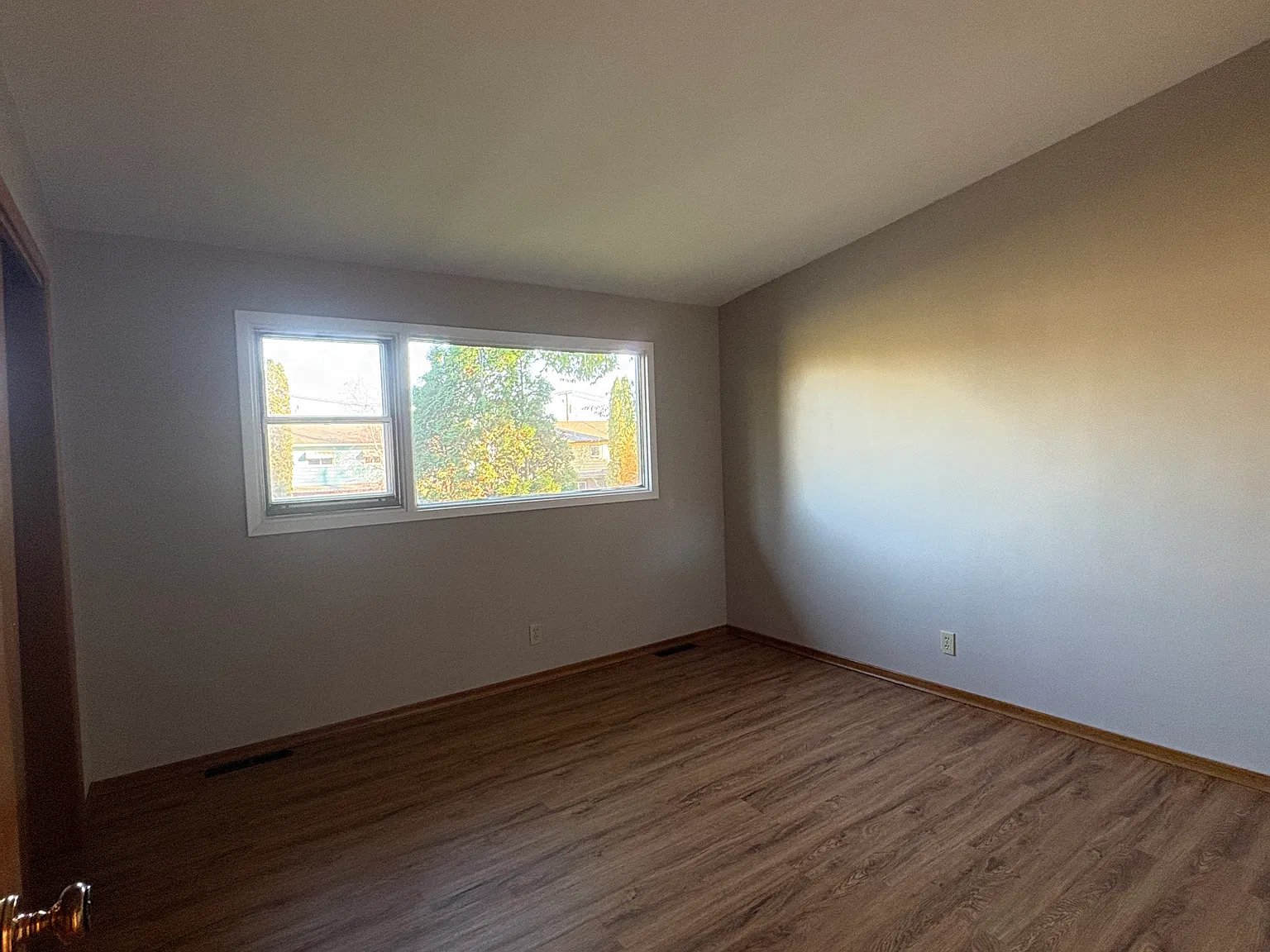 211 Harper Avenue - 211 — Photo 4