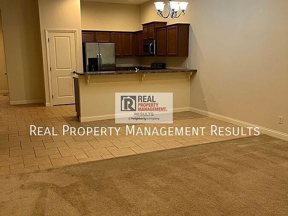 2nd image of 5119 Hidden Lake Dr