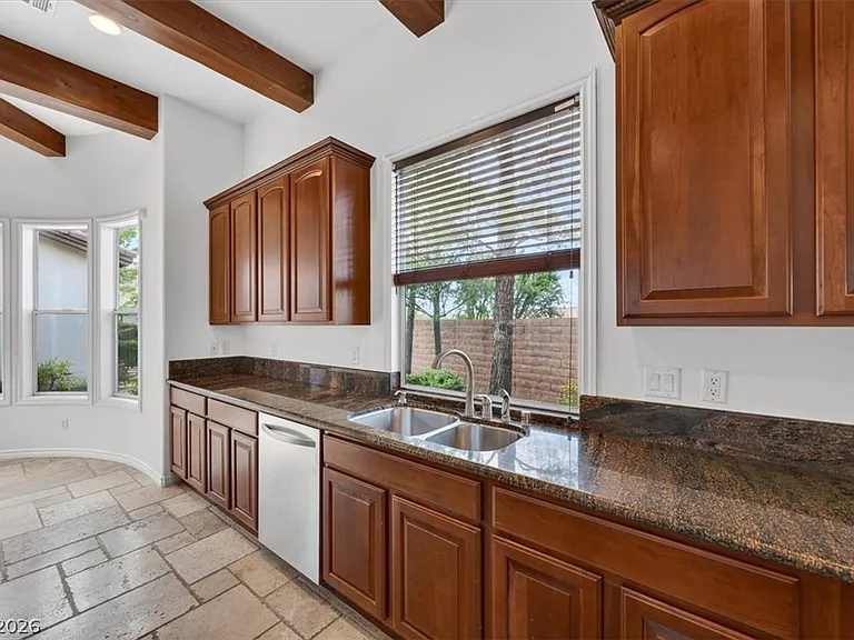77 Tapadero Ln — Photo 22