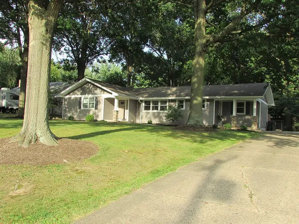 3670 Pinehurst Ave NW, Massillon, OH 44646