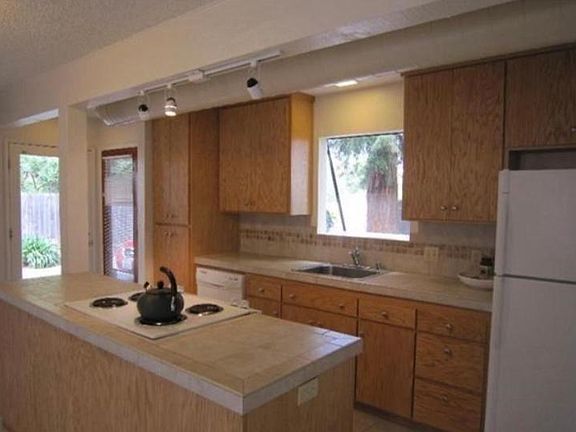 3rd image of 22351 H St #A