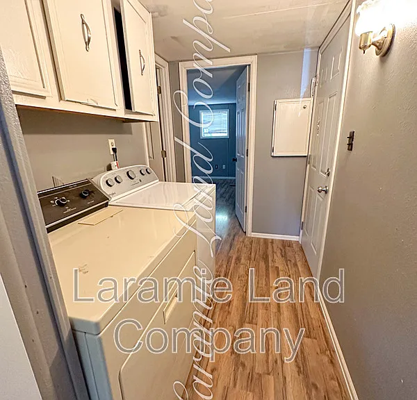 954 N McCue St #13 — Photo 9