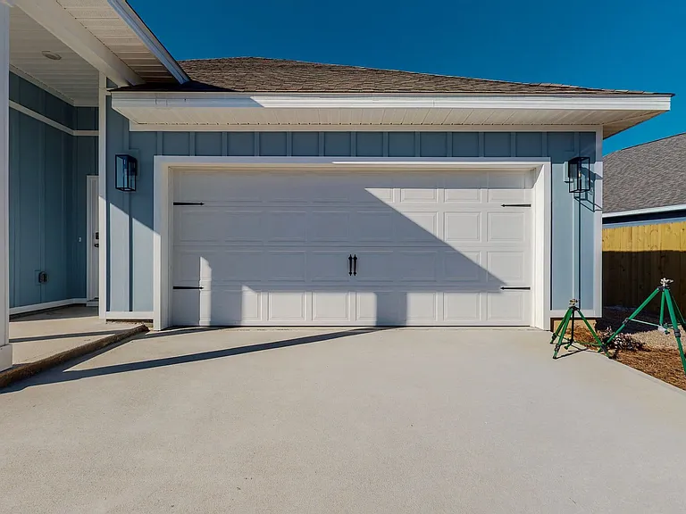 215 Jrs Way — Photo 8
