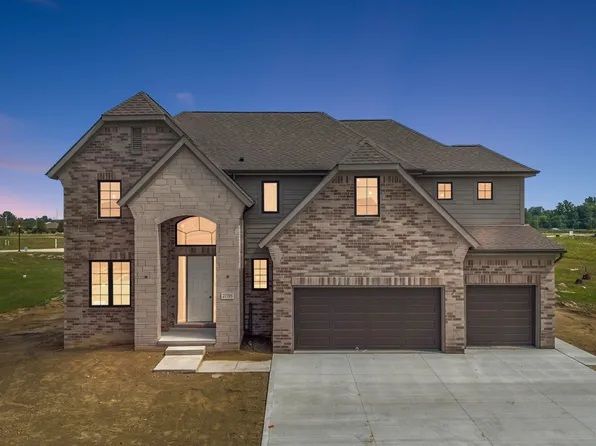 54740 Palomino Dr, Shelby Township, MI 48316