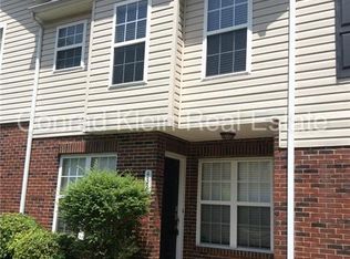 4350 Yoruk Forest Ln, Charlotte, NC 28211