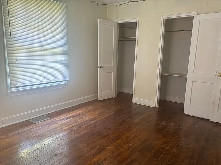 160 Ferguson Dr — Photo 6