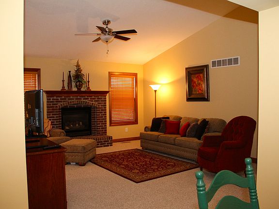family room off of dining