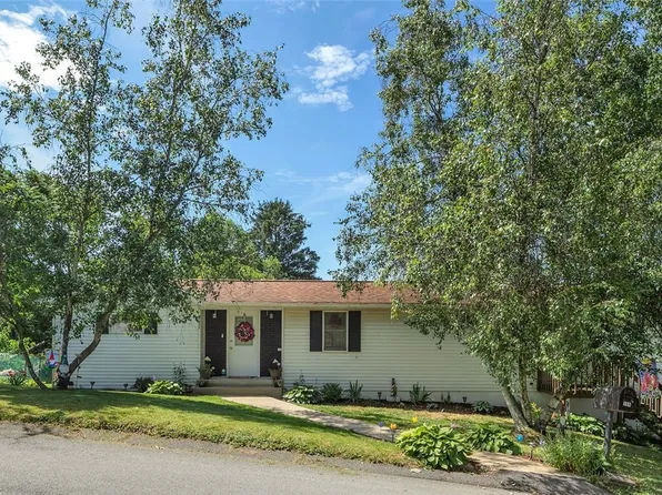 106 Gertrude St, Jeannette, PA 15644