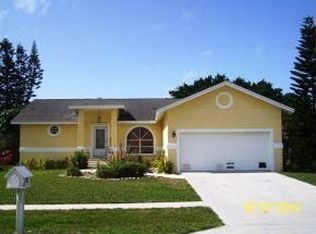584 Yellowbird St, Marco Island, FL 34145