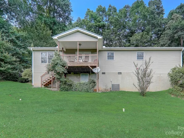 19 George Chastain Rd, Mills River, NC 28759