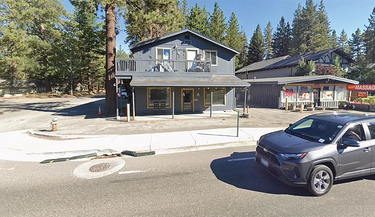 2218 Lake Tahoe Blvd #B — Photo 1