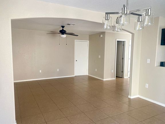5th image of 3741 Piedras Negras Dr