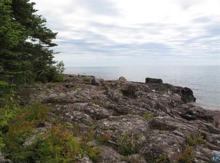 730X Tofte Park Rd, Tofte, MN 55615