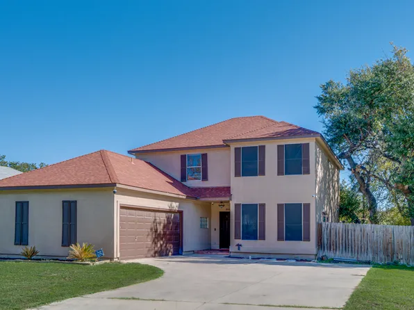 8118 Valley Trails St, San Antonio, TX 78250