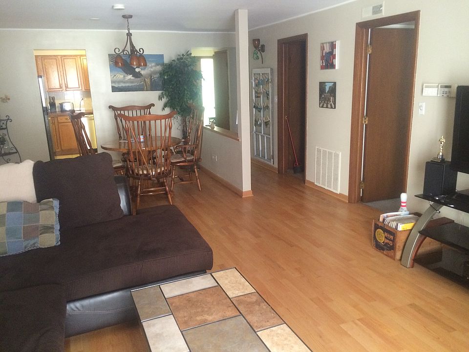 1st image of 6229 N Niagara Ave APT 212