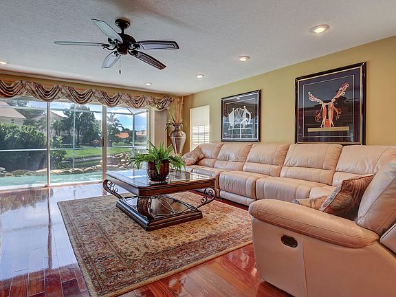 5th image of 6340 NW 58th Way