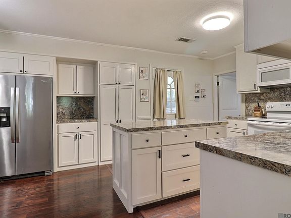 3rd image of 12775 Erin Ave