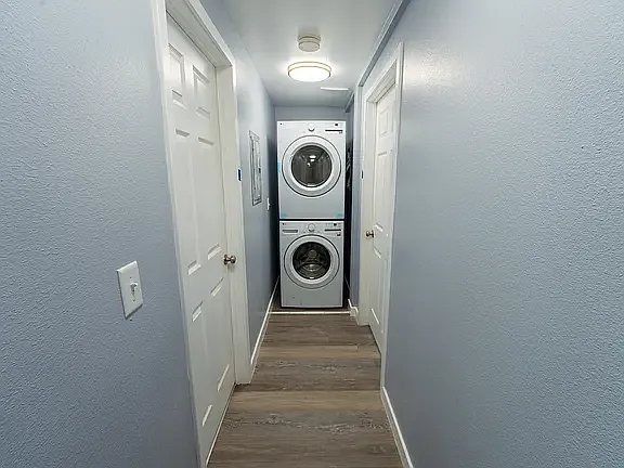 10374 Long Beach Blvd #6 — Photo 15