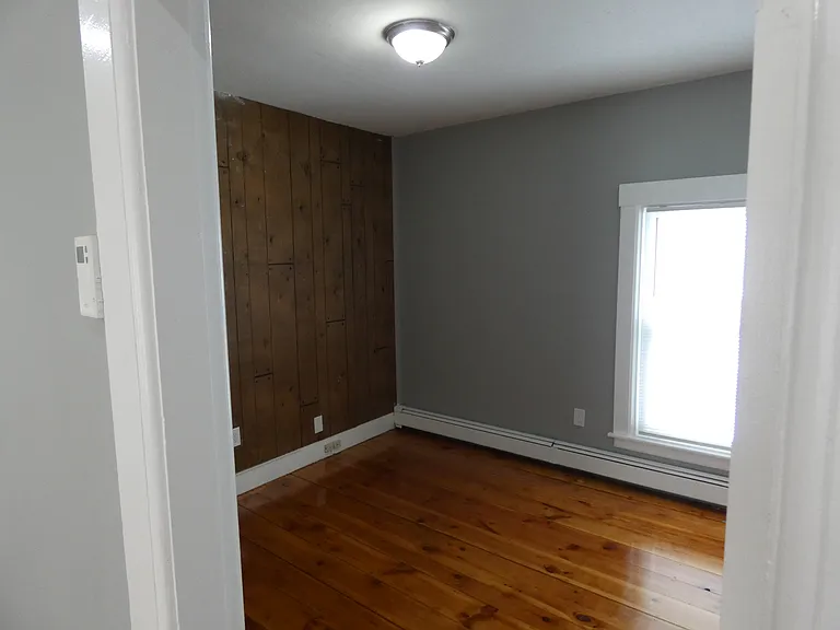 Bedroom 2
9.10X10.6	Flooring - Hardwood