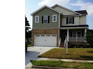 4019 Lakeview Dr, Chesapeake, VA 23323