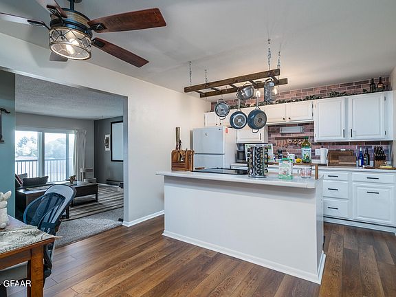 4th image of 815 Duke Dr APT 417