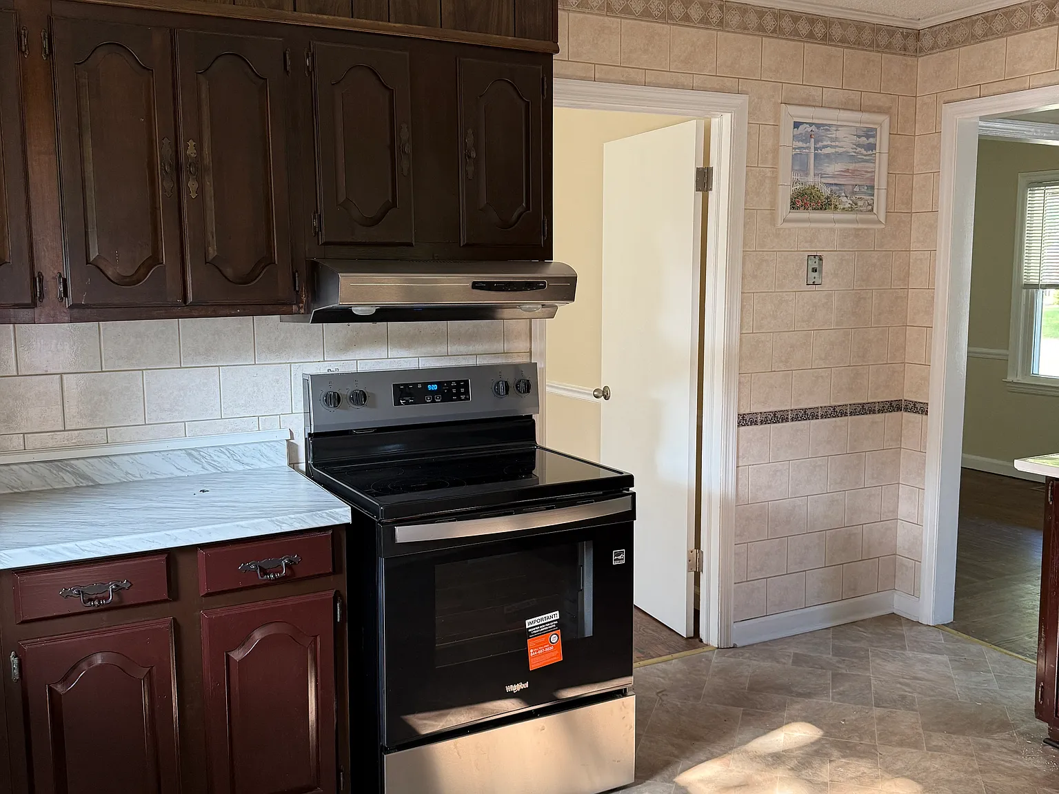 3 bed, 1254 sqft, $1,300 — Photo 2