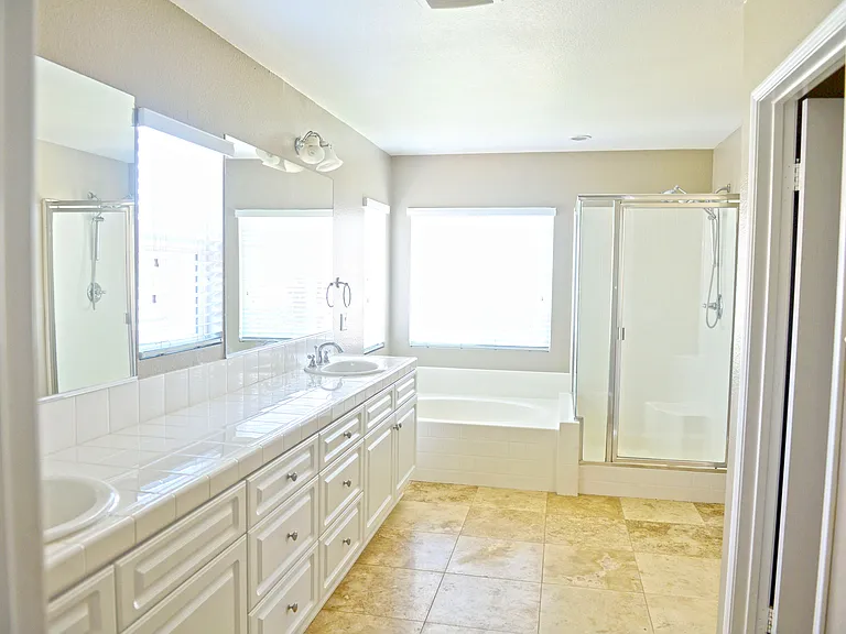 45767 Klamath Ct — Photo 30