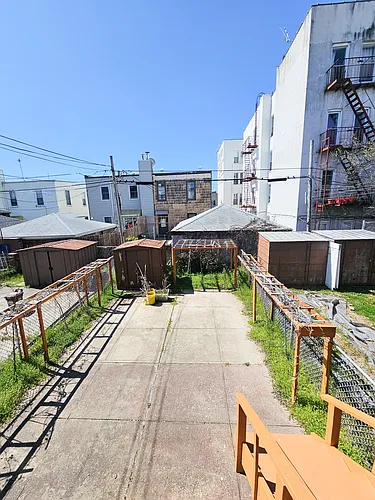 1718 64th St Photo 1
