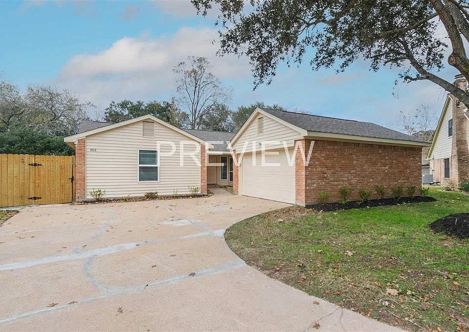 1st image of 803 Sundance Valley Dr