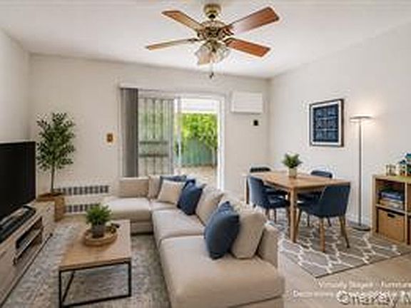 3rd image of 2823 W 37th St