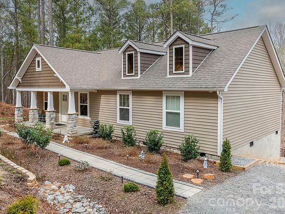 2nd image of 203 Burnt Chimney Ln