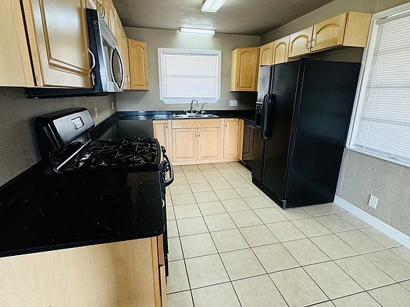 4th image of 5569 Sonnier Ln