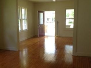 253 S 8th St, Ponchatoula, LA 70454