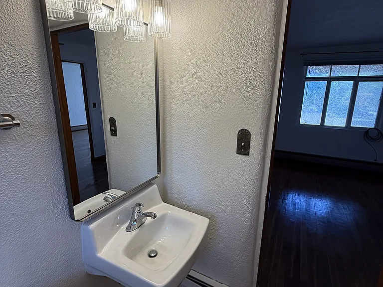 118-120 W Berger St #A — Photo 14