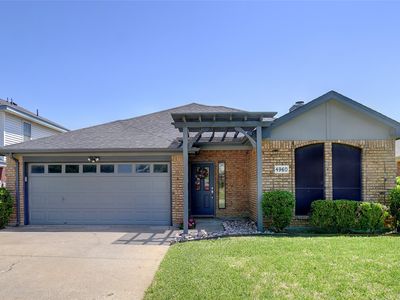 4960 Colonial Park Dr, Fort Worth, TX, 76117