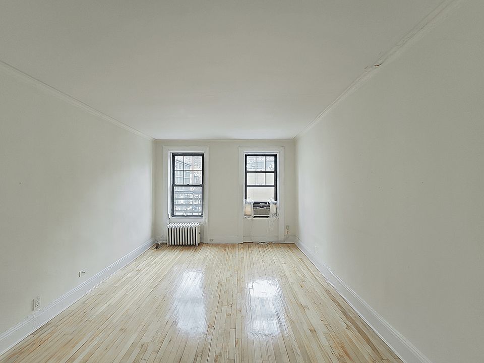 1st image of 815 9th Ave