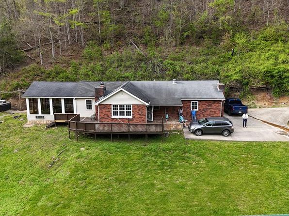 2754 Highway 160, Premium, KY 41845