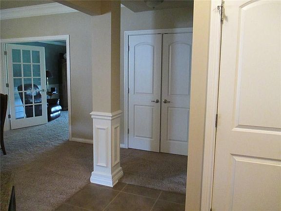 5th image of 8908 Stoney Meadow Blvd