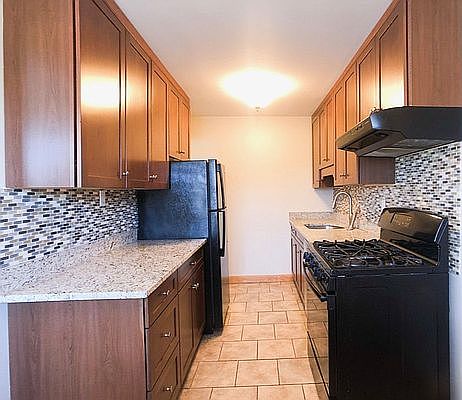 2nd image of 43-27 Astoria Blvd N #2