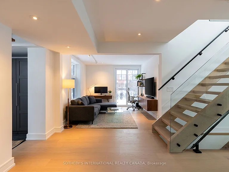 159 Humbervale Blvd — Photo 17