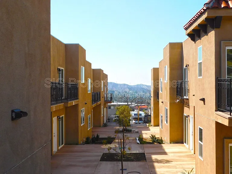 10215 Tujunga Canyon Blvd #106 — Photo 3