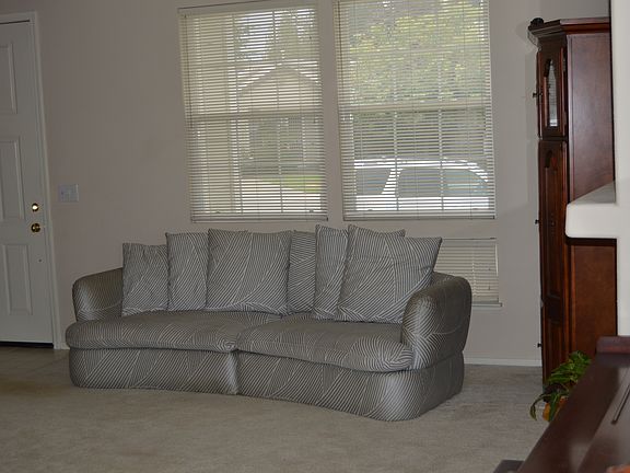 3rd image of 6971 Hampton Cove Way
