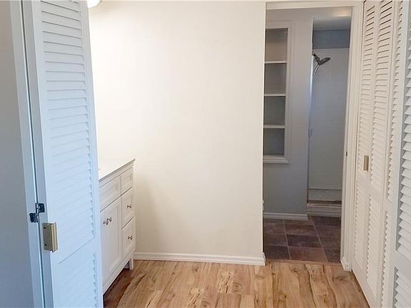 4th image of 606 Terra Ct
